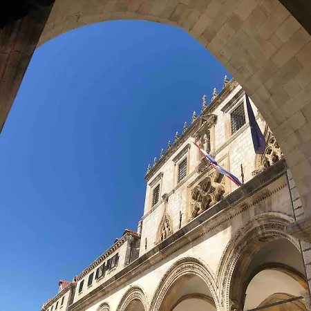 Cozy Old Town Interlude Dubrovnik